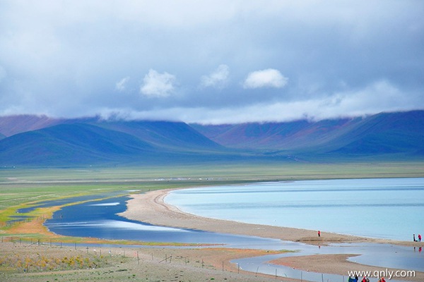 西藏旅游多少钱