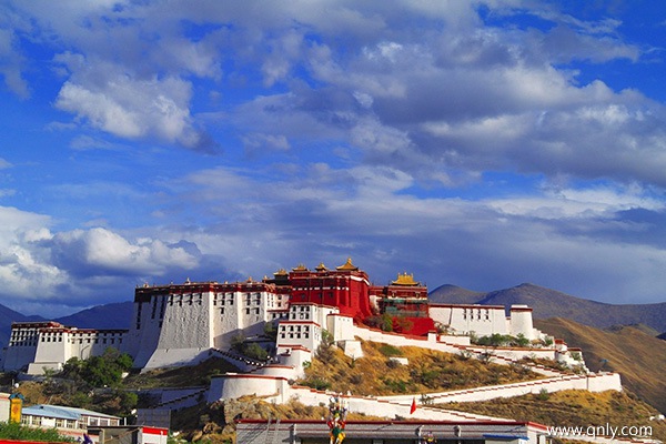 去一趟西藏多少钱