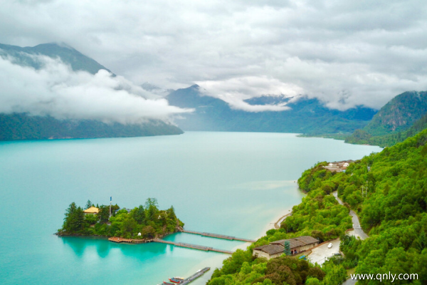 去西藏旅游需要多少钱